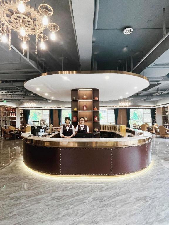 James Joyce Coffetel (Chengdou Qingyang Wanda) 18/54