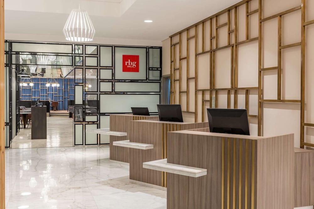 بارك إن باي راديسون الرياض(Park Inn By Radisson Riyadh) 48/66