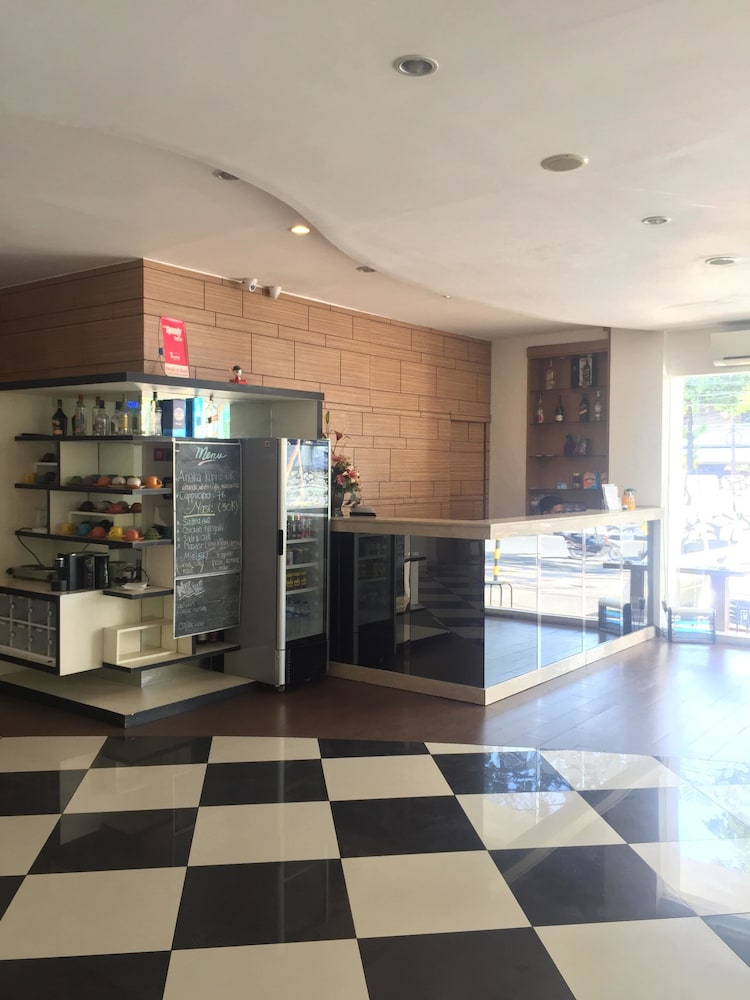 deMira Hotel Gubeng Surabaya 7/26