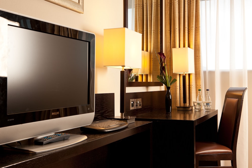 Mercure Manchester Piccadilly 54/70