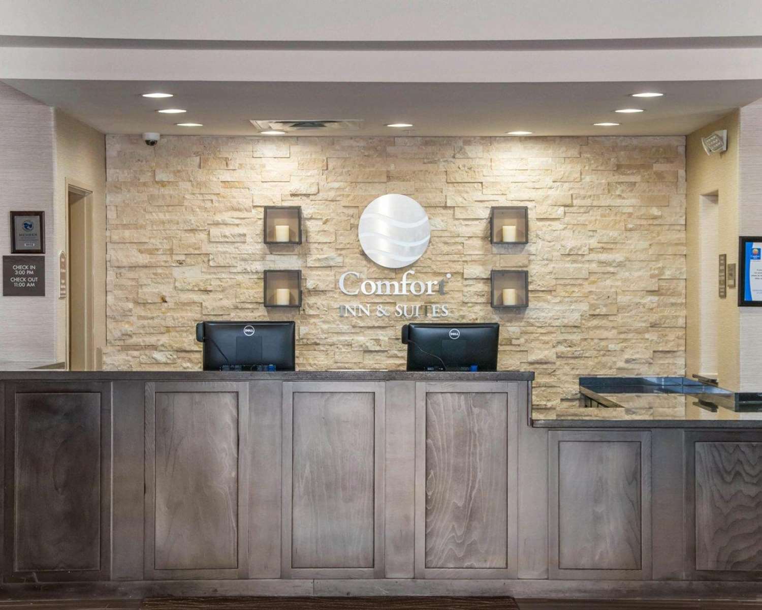 Comfort Inn and Suites San Marcos 8/47