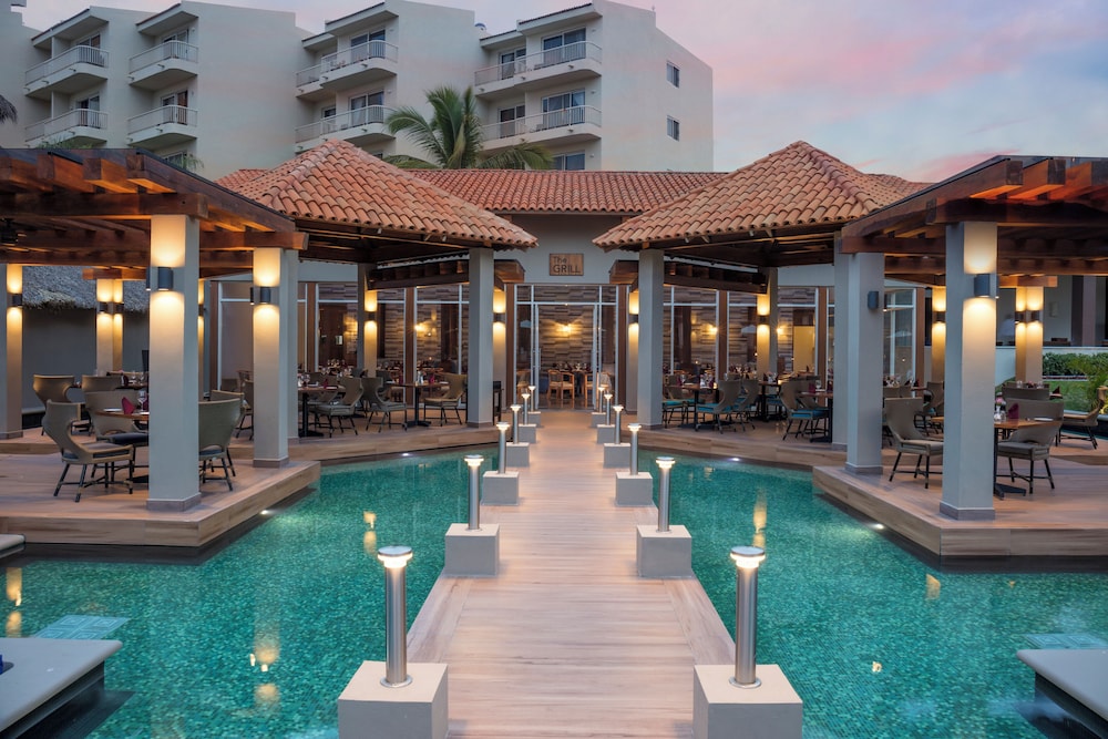 Krystal Grand Nuevo Vallarta All Inclusive 44/49