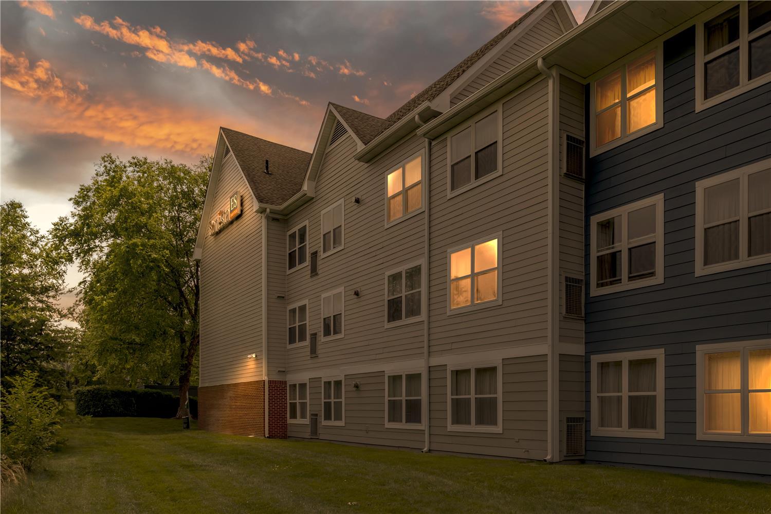 Sonesta Es Suites Fairfax Fair Lakes 4/63