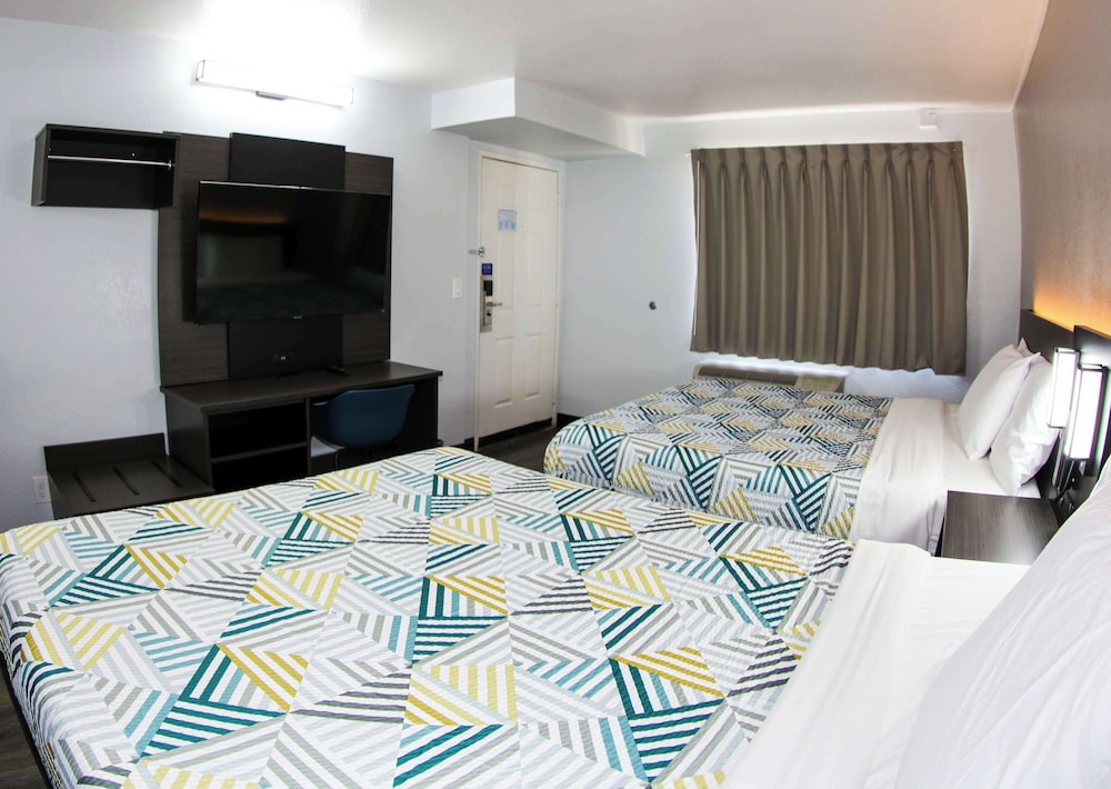 Motel6 Sacramento, CA - North 38/59