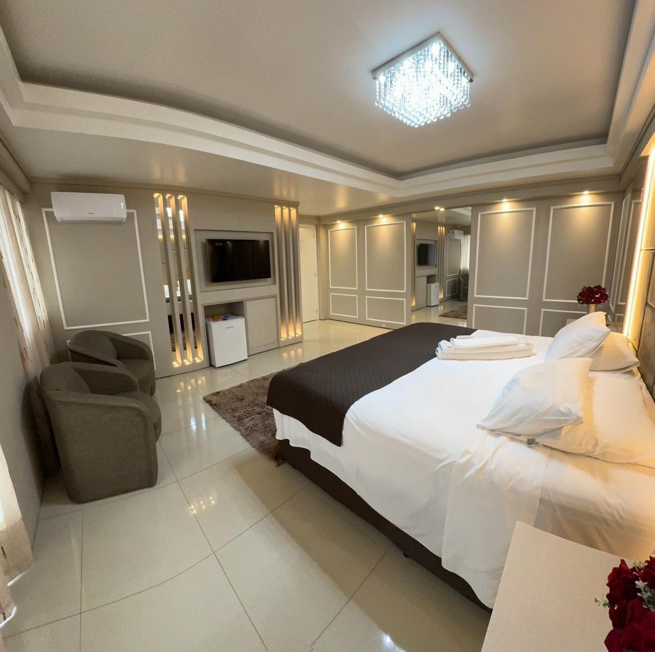 Presidential, Master, Suite