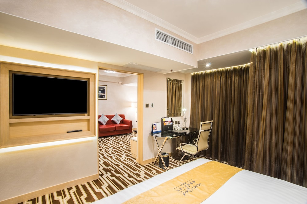 Metropark Hotel Macau 56/60