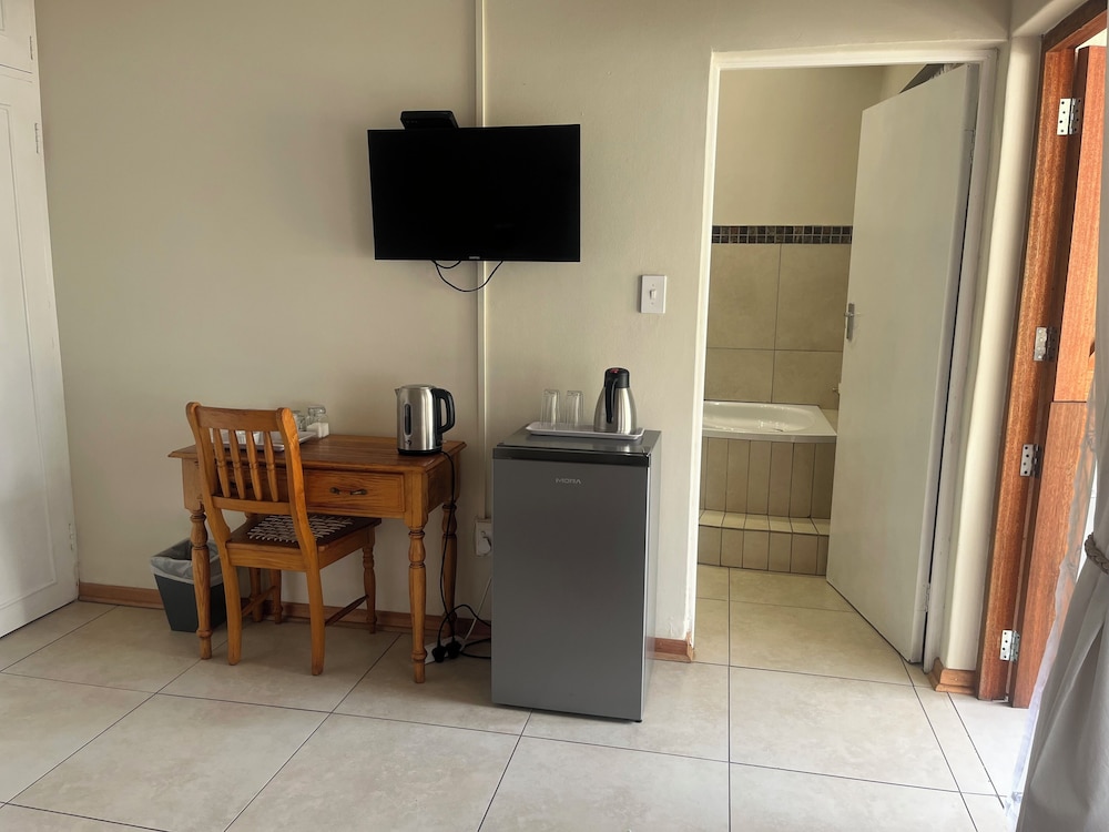 The Guest House Pongola 7/50