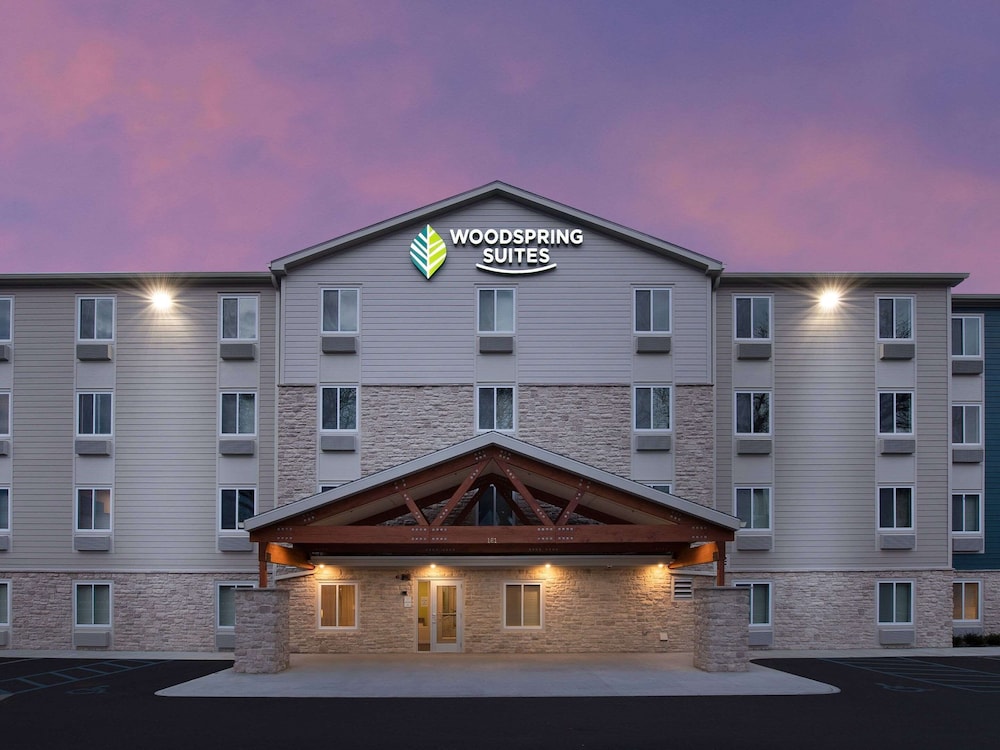 WoodSpring Suites Lackland near Sea World photo2