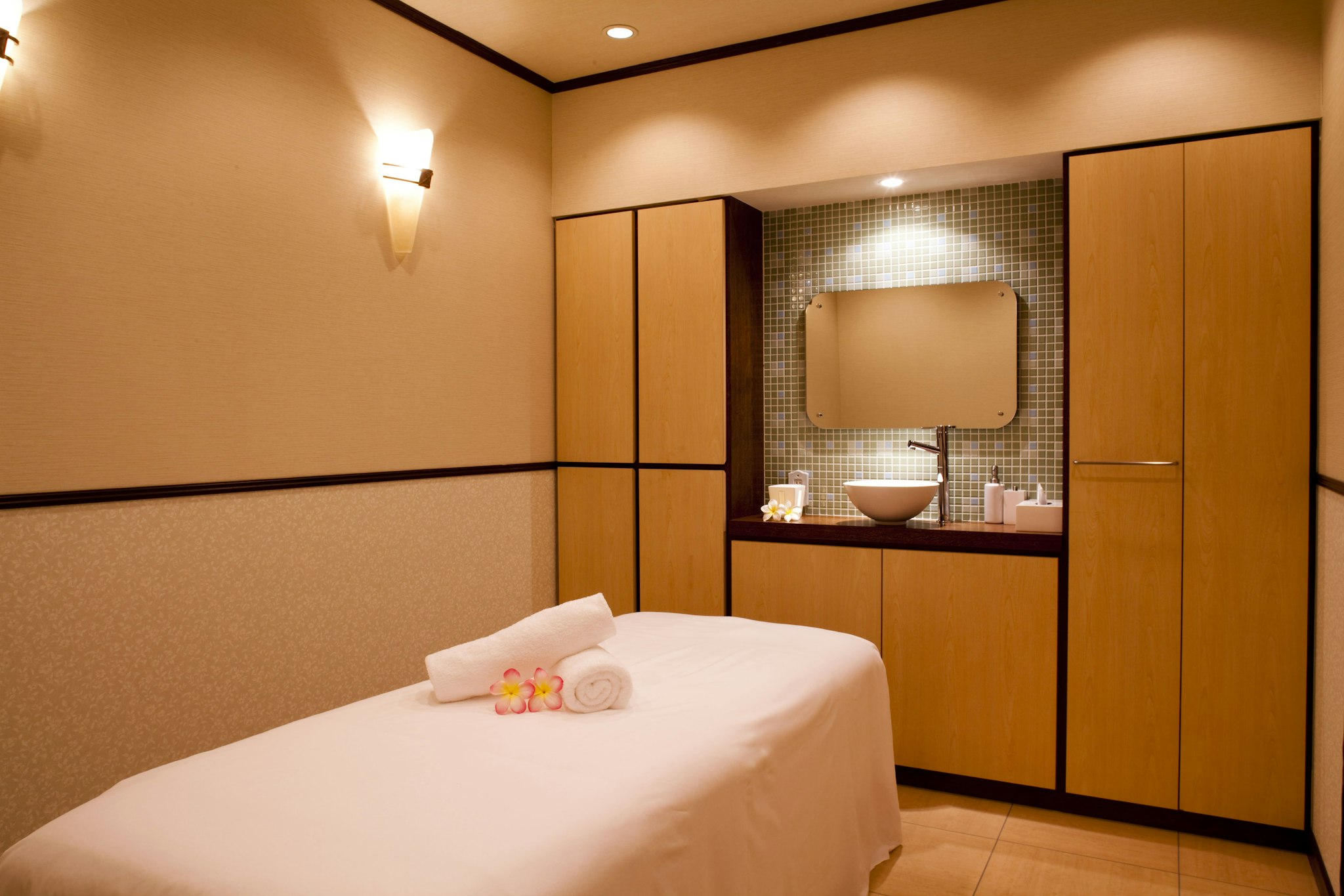 Hilton Tokyo Bay 38/76