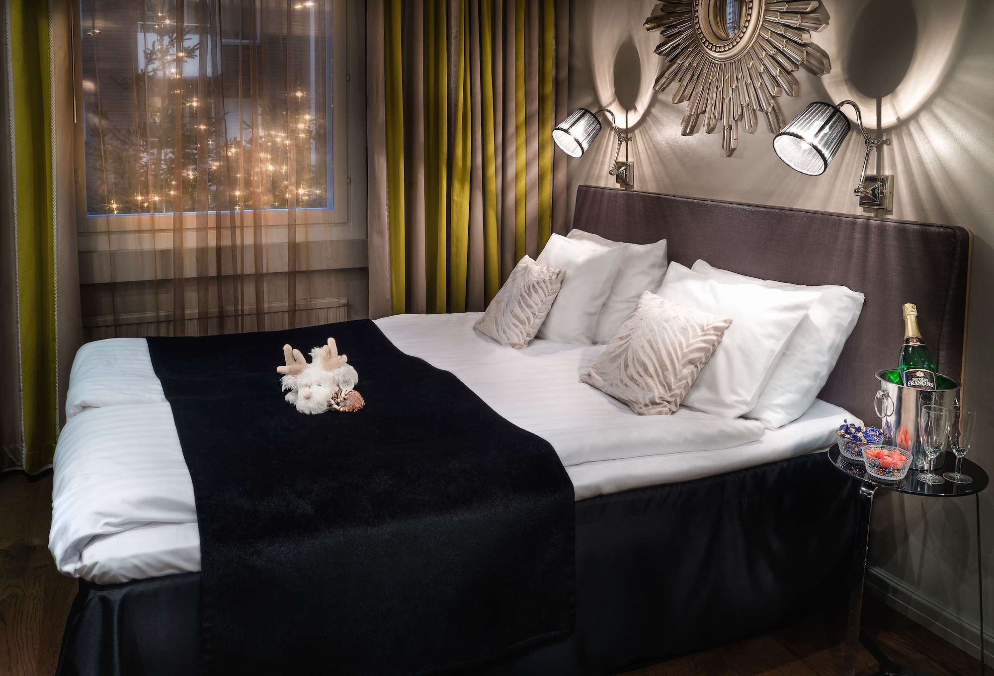 CLASSIC, DOUBLE BED