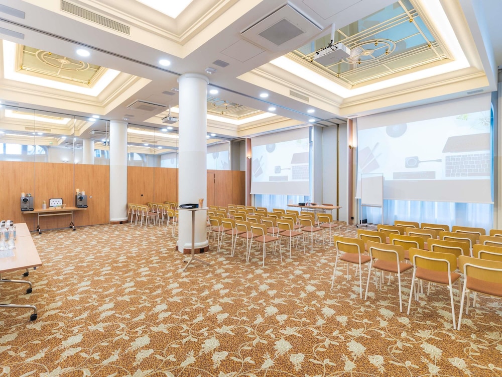 Mercure Lyon Centre Chateau Perrache 19/50