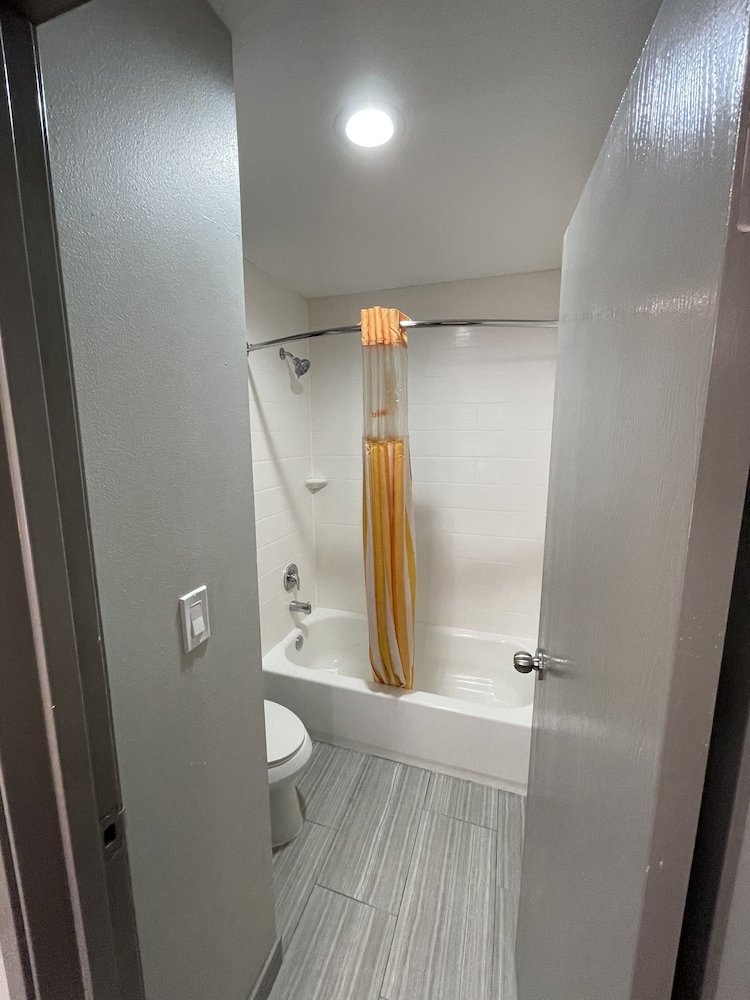 La Quinta Inn & Suites by Wyndham Houston Southwest 21/42