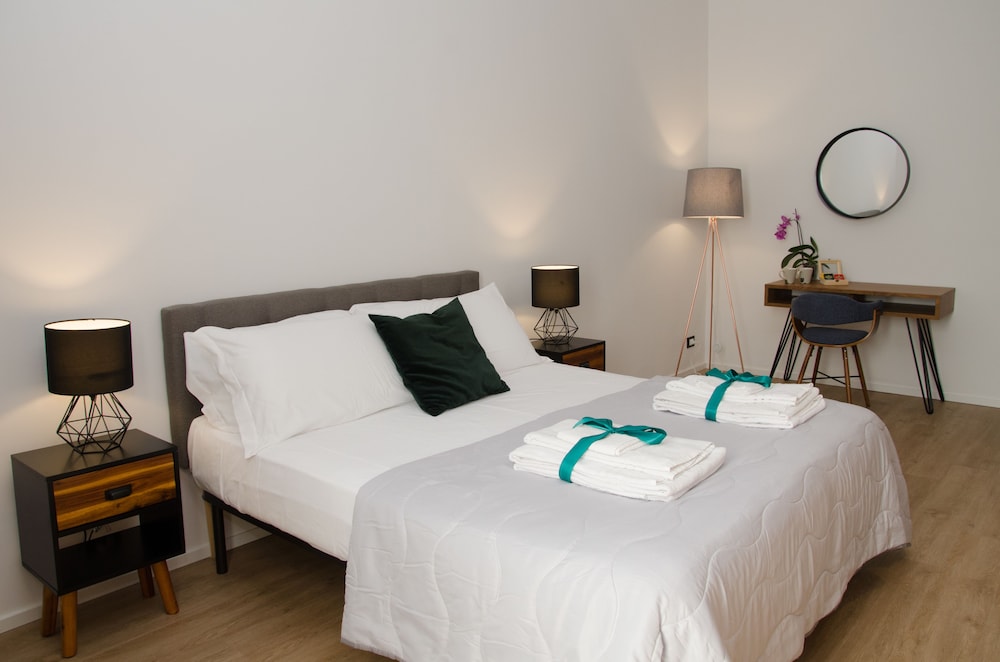 DESIGN, SUITE