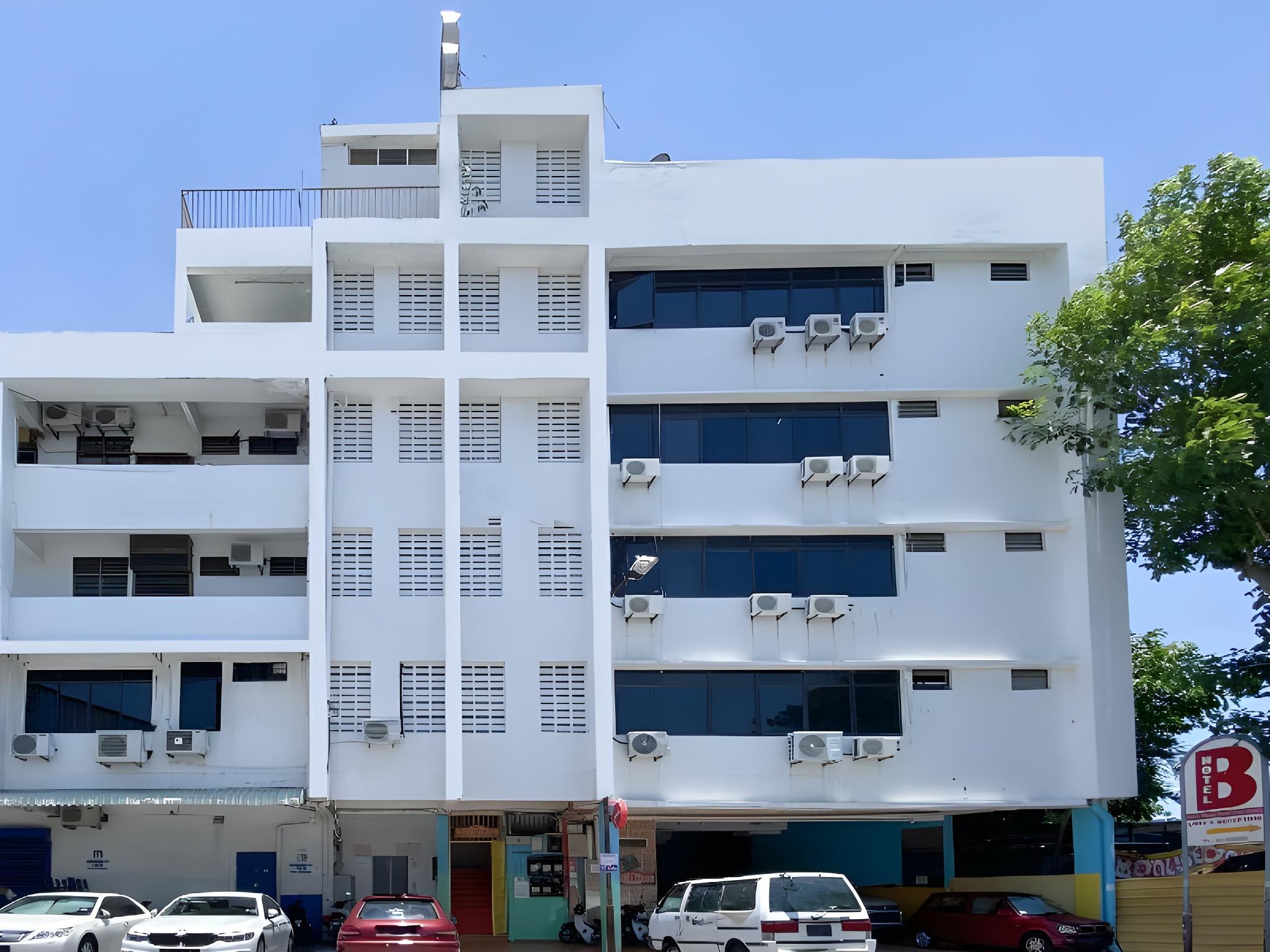 Bhotel 1/50