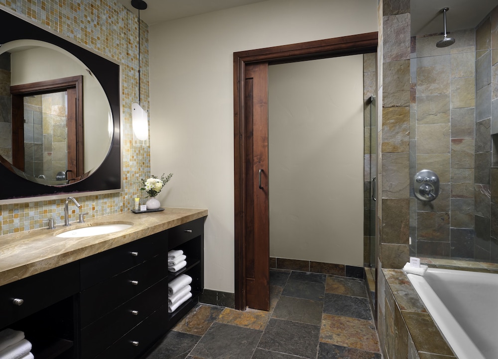 One Village Place by Welk Resorts 33/34