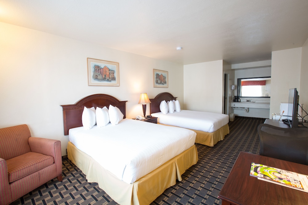 Queens Inn Anaheim 20/57