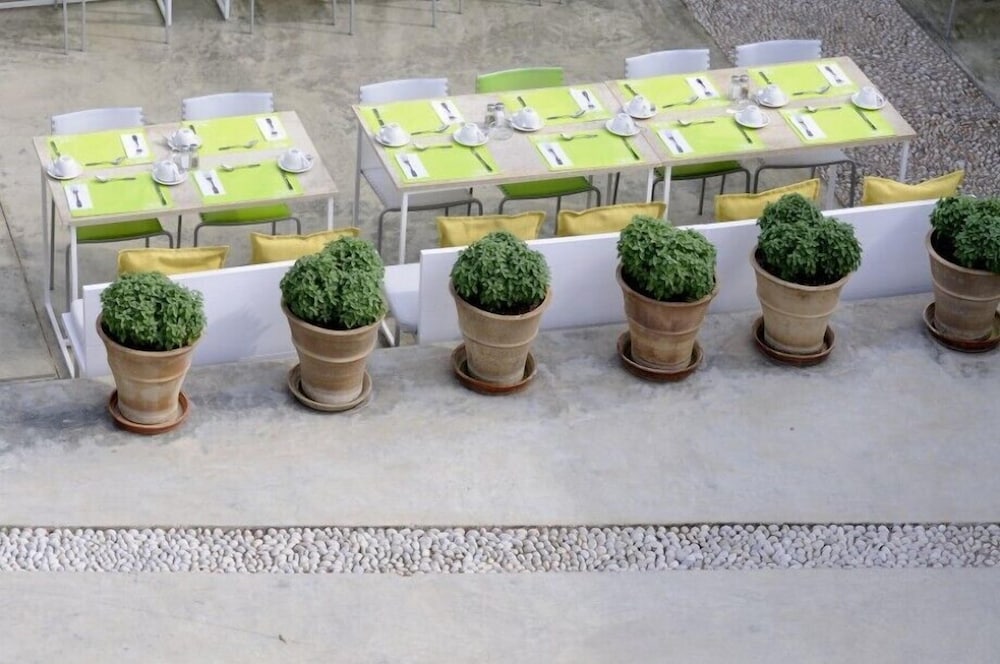 Orloff Resort 53/59