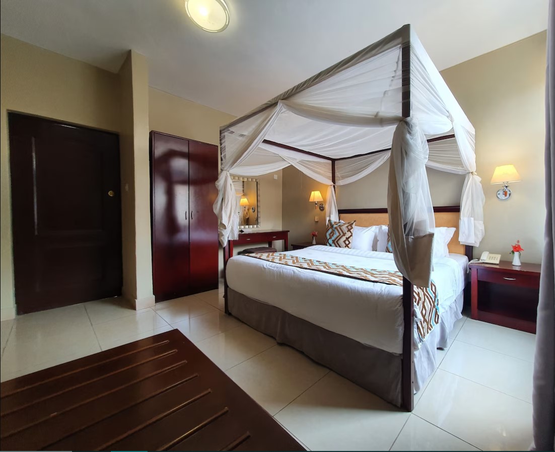 Room at Serendib Suites Hotel, BLANTYRE