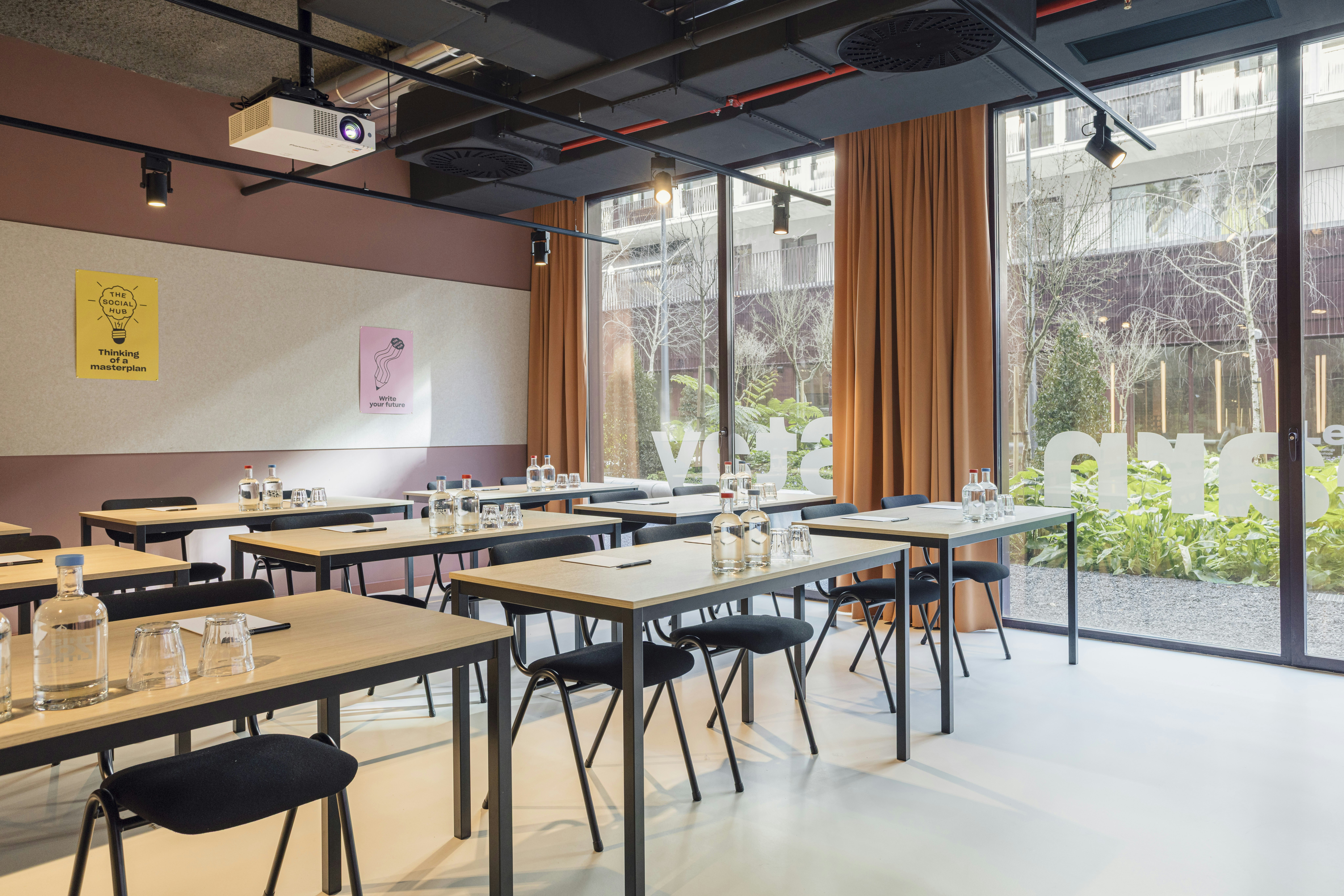 The Social Hub Porto 61/65