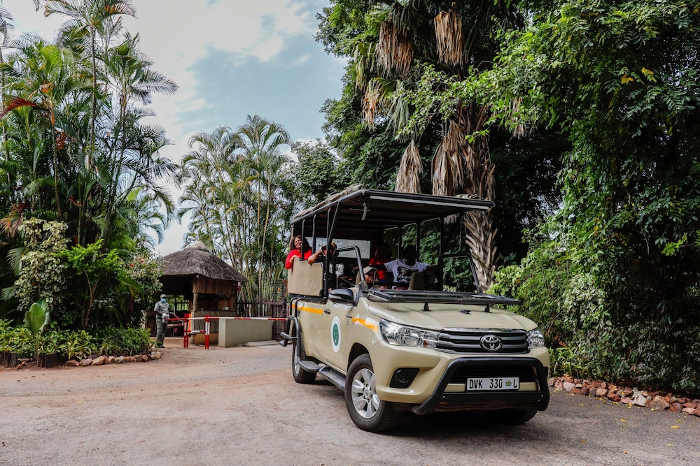 Aha Sefapane Lodges And Safaris 35/50