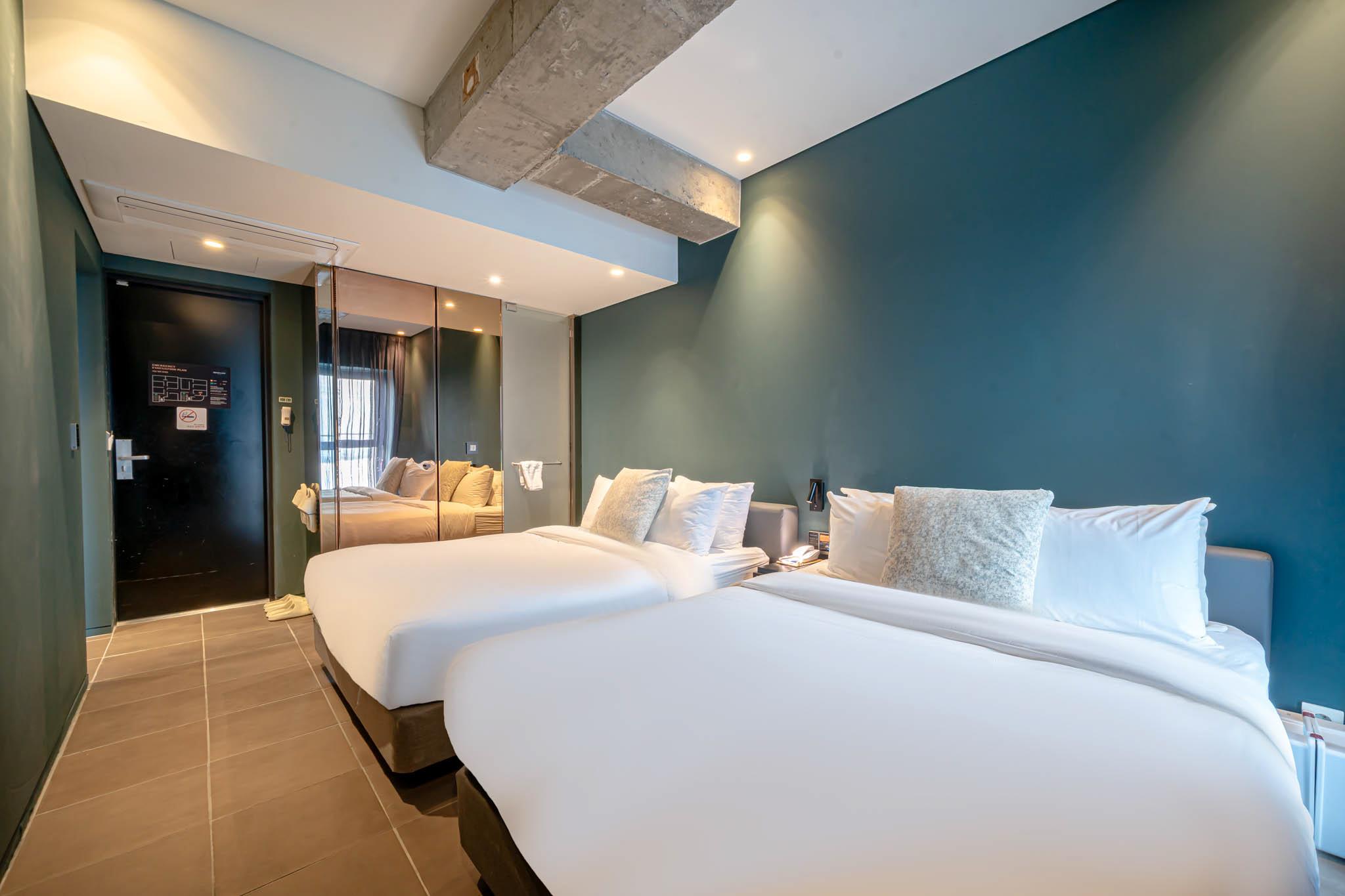 Ocean, Deluxe, 2 Double Beds