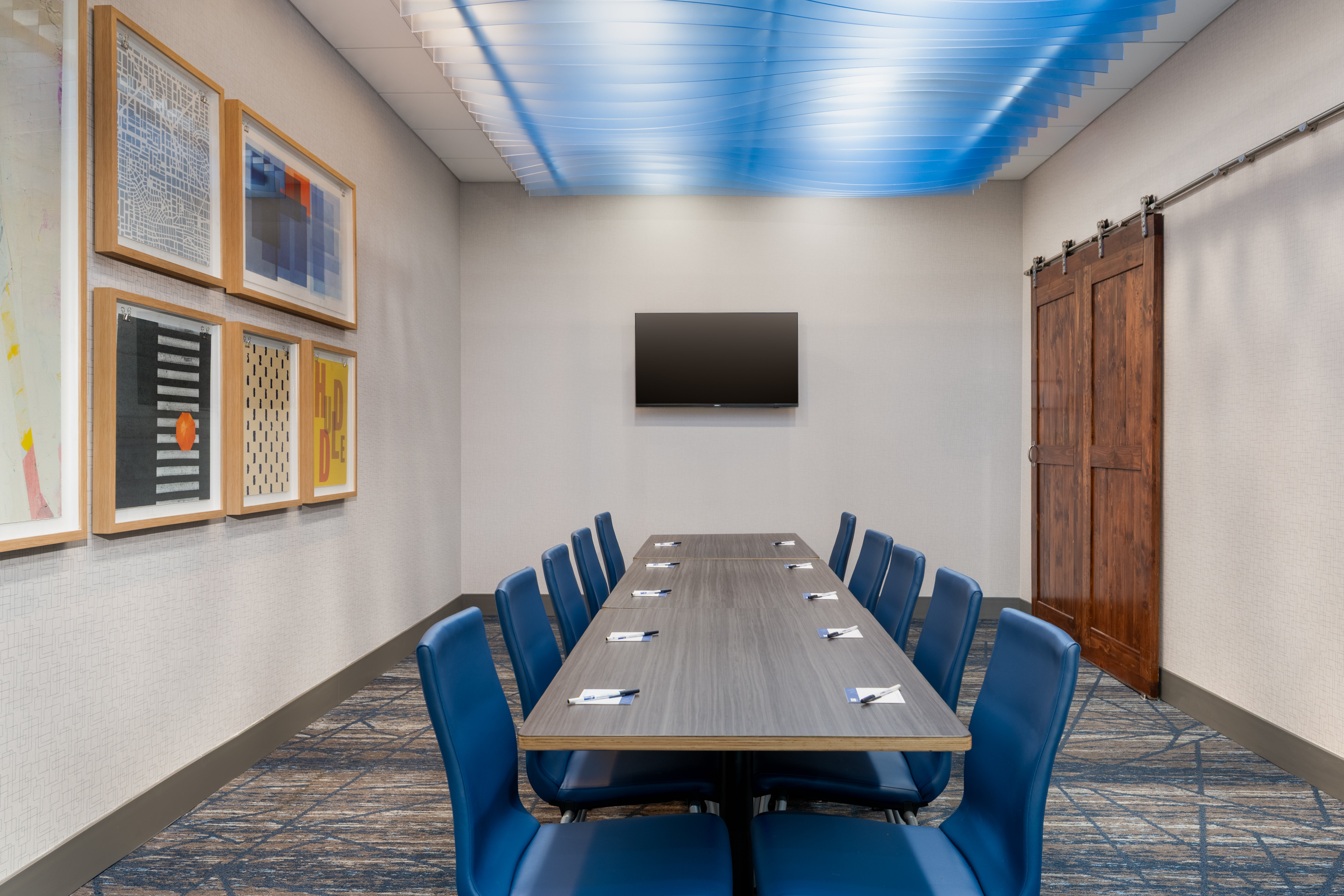HOLIDAY INN EXPRESS CALHOUN SOUTH 75/82