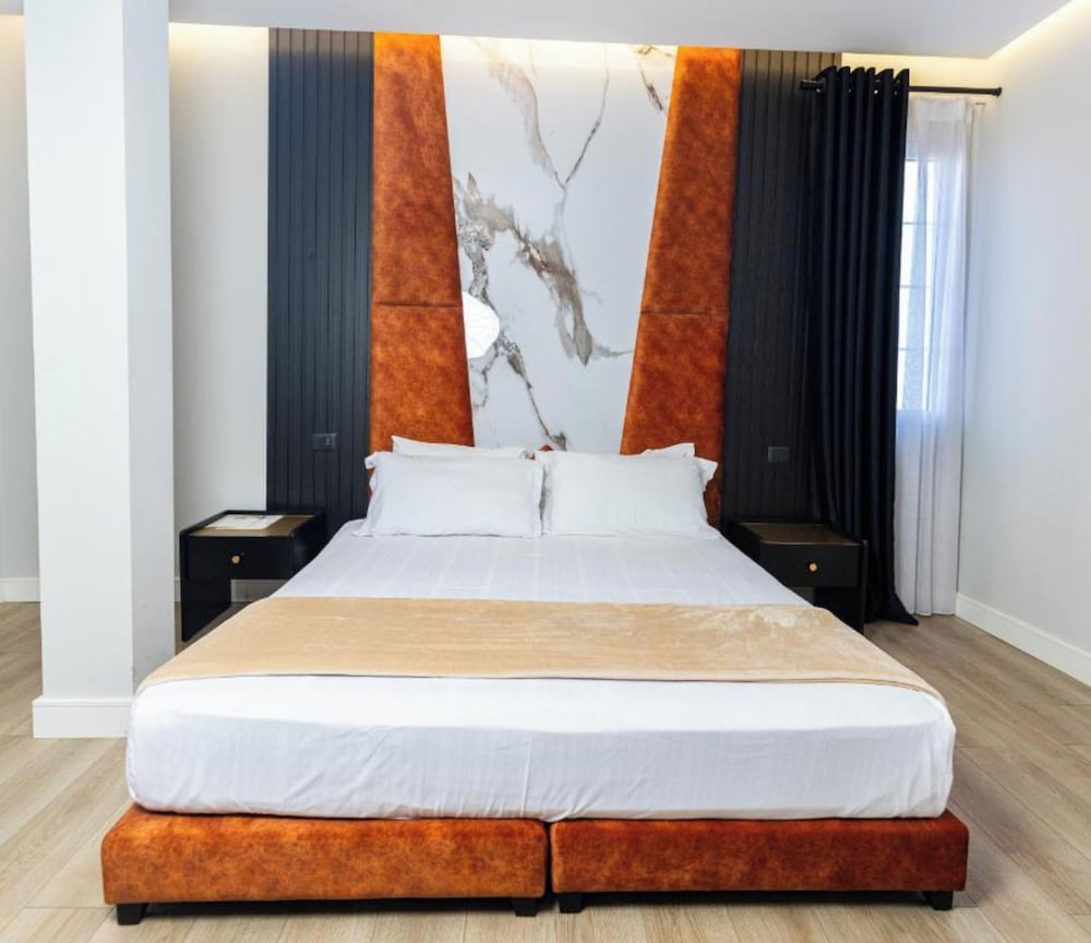Oxygen Boutique Hotel Tirana 13/55