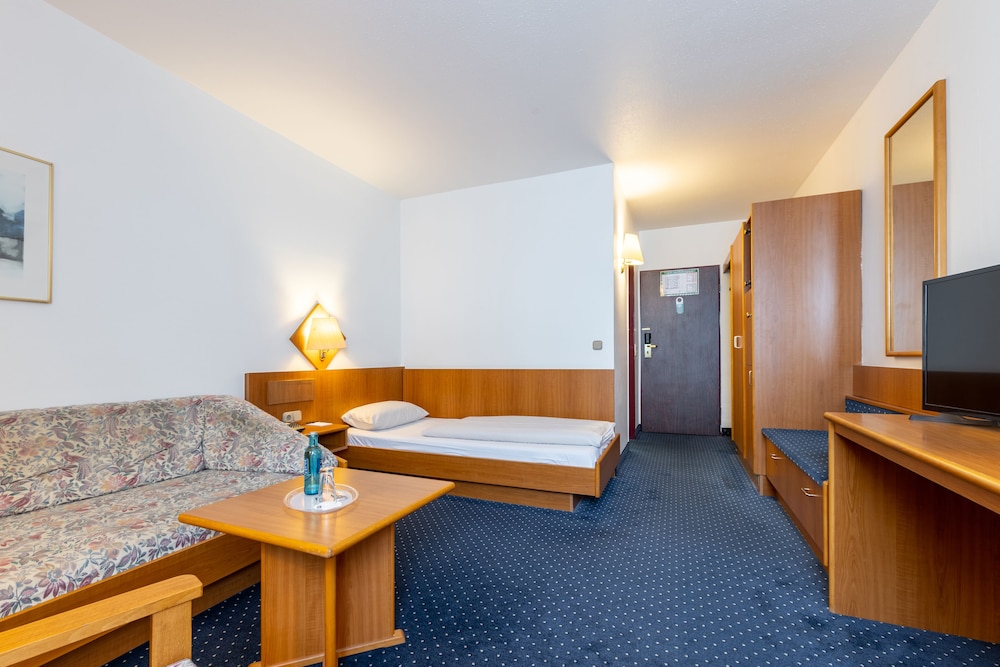 Trip Inn Frankfurt Airport Russelsheim 10/22