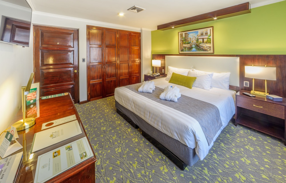 Ritz Apart Hotel 10/48
