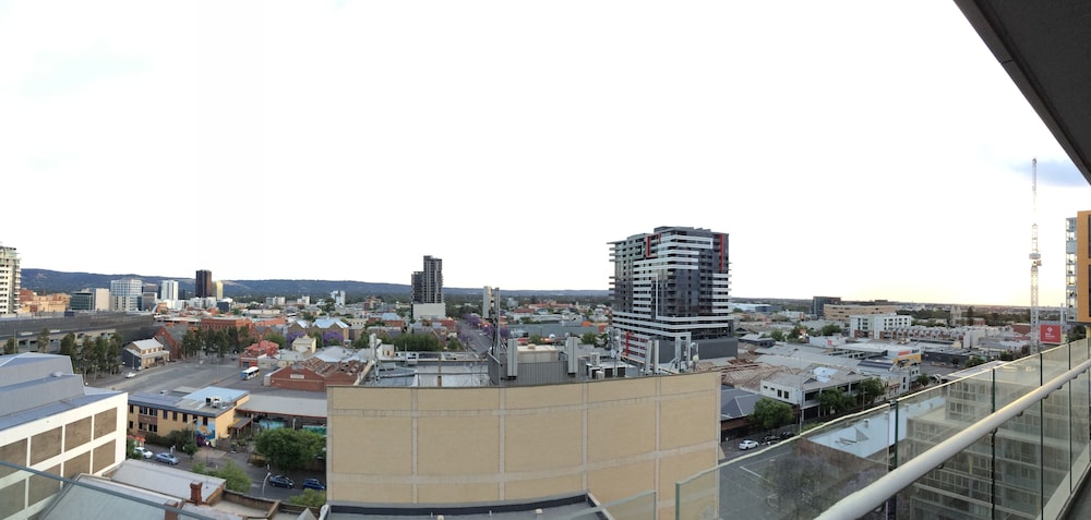 Tasha's Apartments on Morphett 46/50