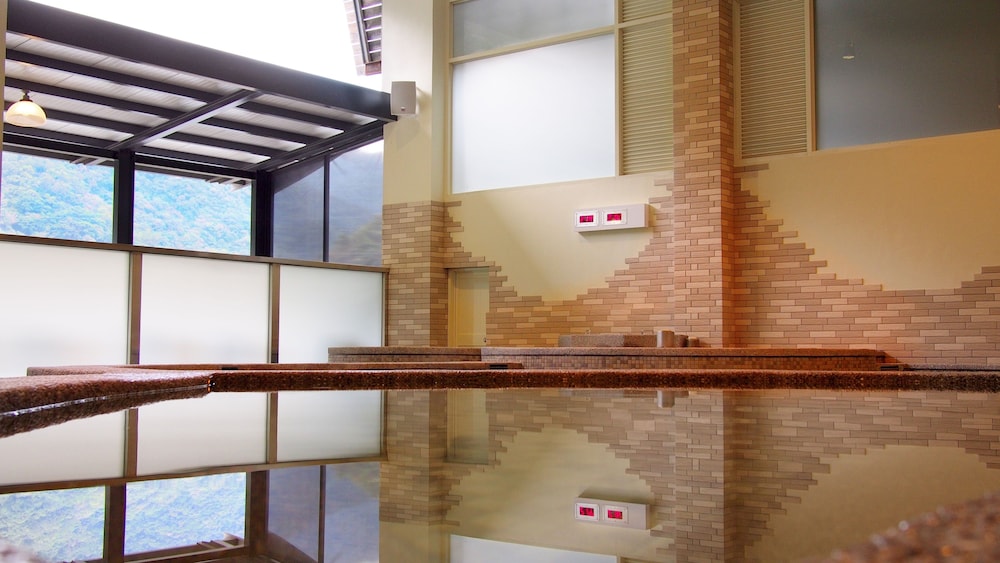 Spring Spa Hotel 27/48