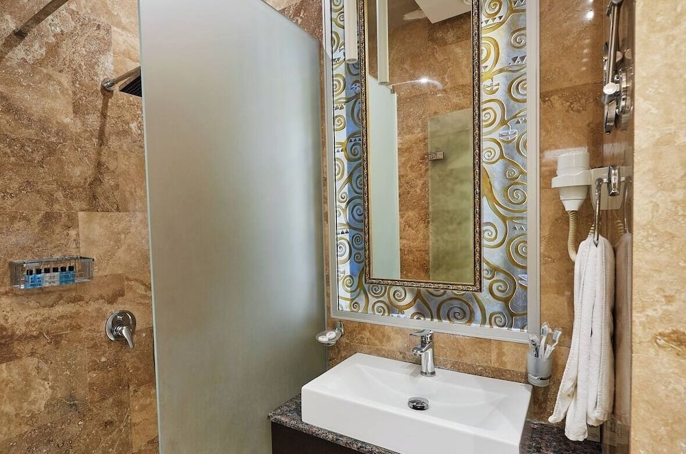غرفة فاخرة بسرير كينج، Aghababyan S Hotel 9/9