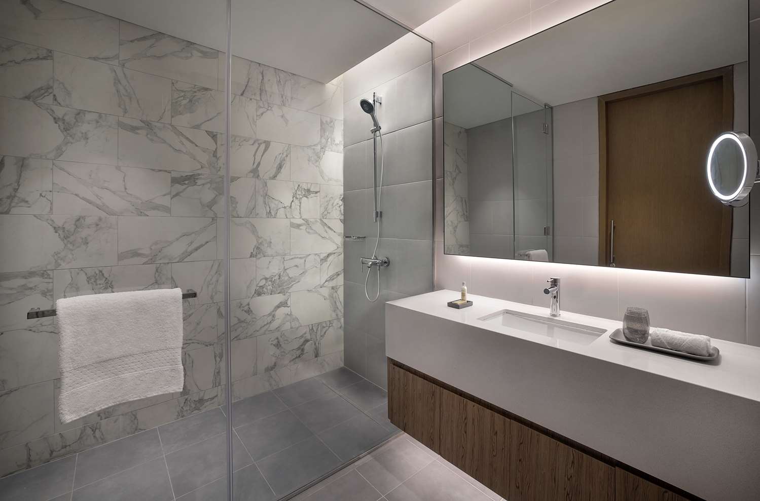 DoubleTree by Hilton Abu Dhabi Yas Island Residences 43/45