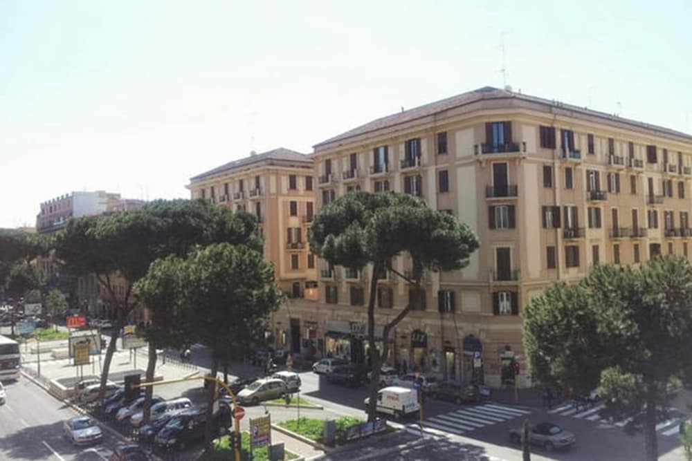 Vacanze Romane Rooms 23/42