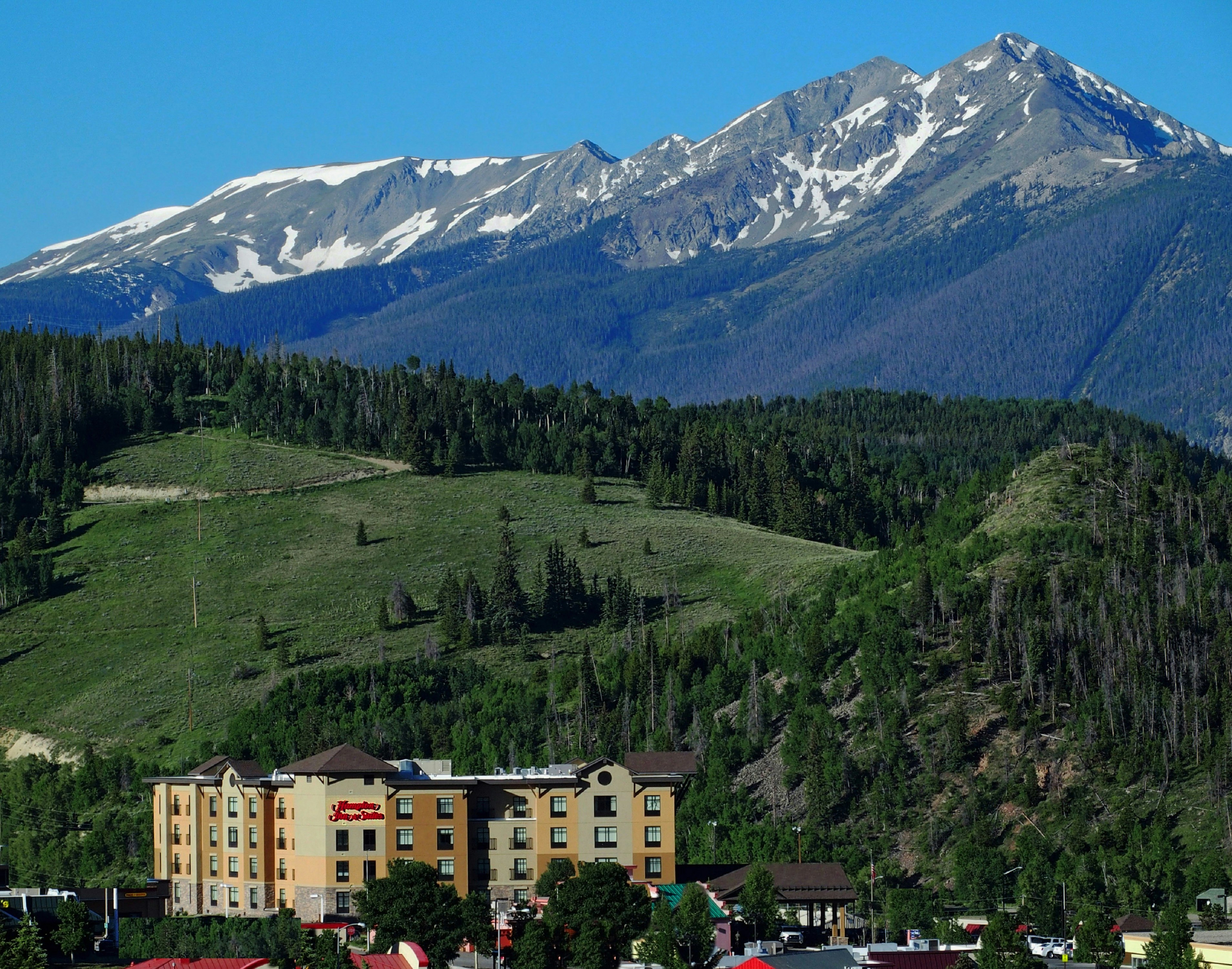 Hampton Inn & Suites Silverthorne 48/50
