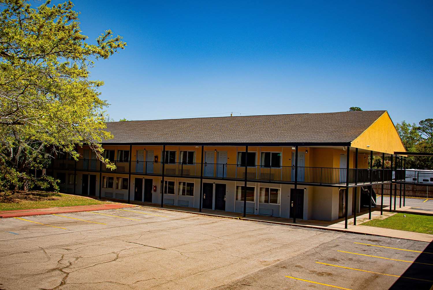 Super 8 by Wyndham Biloxi 8/43