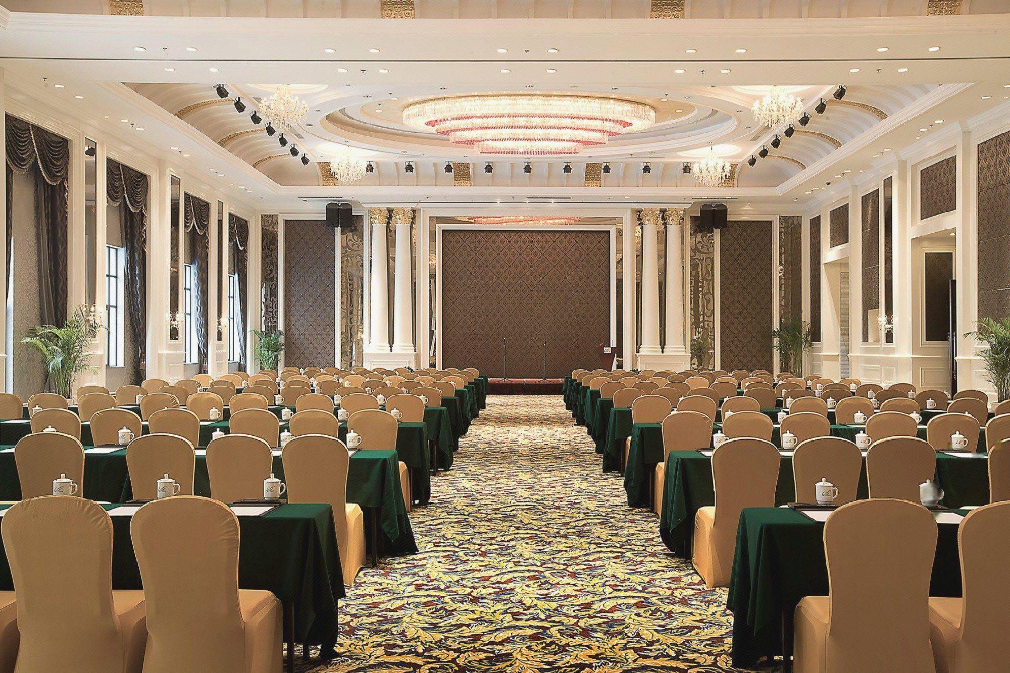 Country Garden Phoenix City Hotel Jurong 38/42