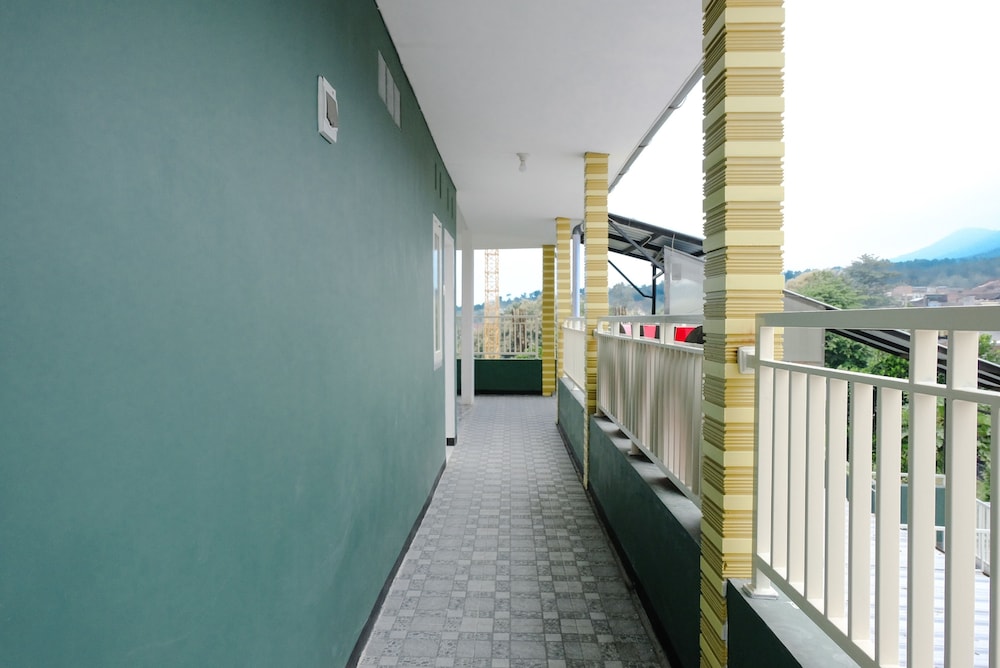 OYO 894 Nusa Indah Homestay Syariah 18/20