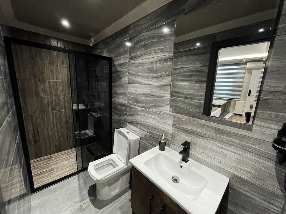 Grand Uskudar Otel 34/39