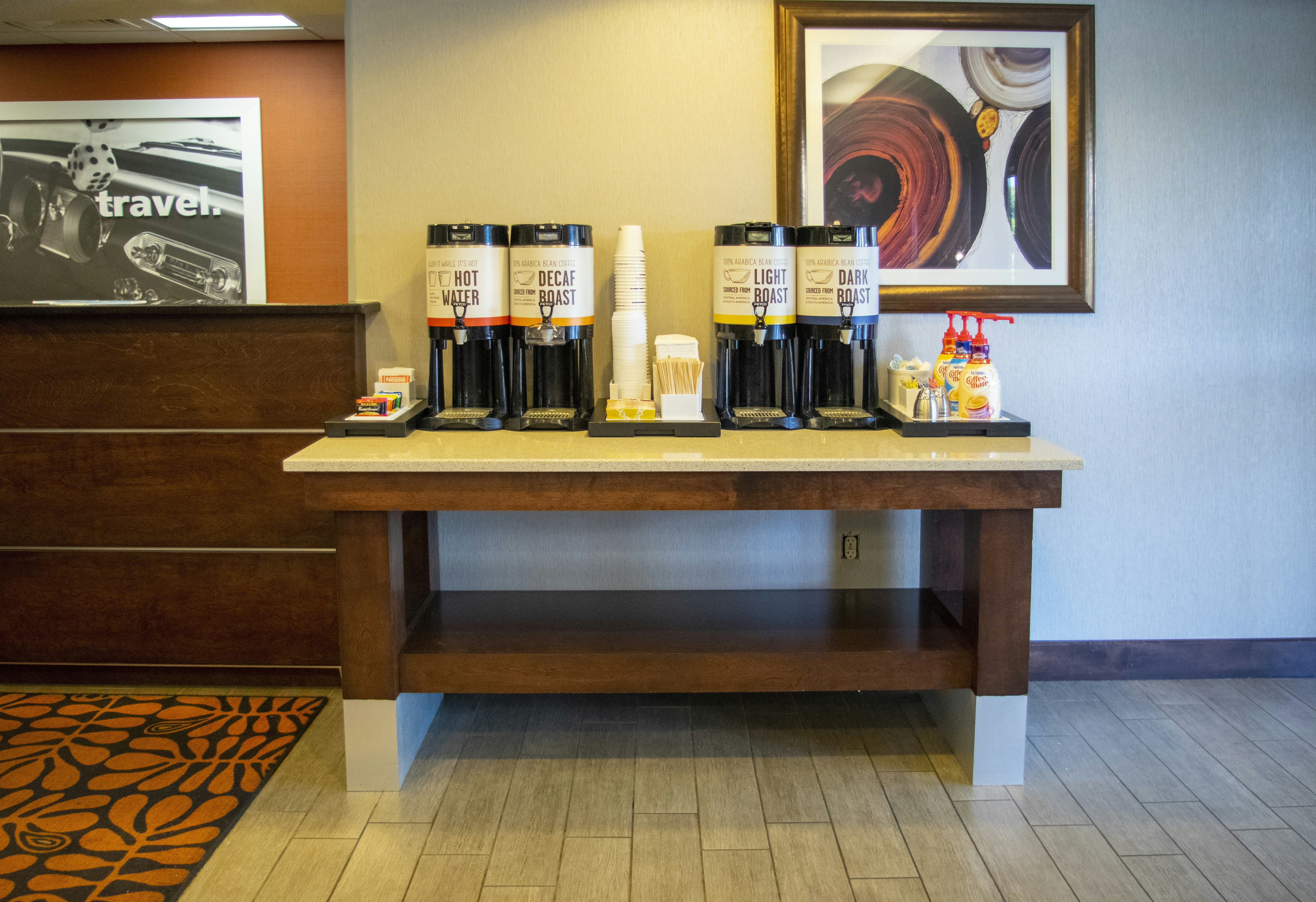 Lobby at Hampton Inn St. Louis/Chesterfield, CHESTERFIELD - MO