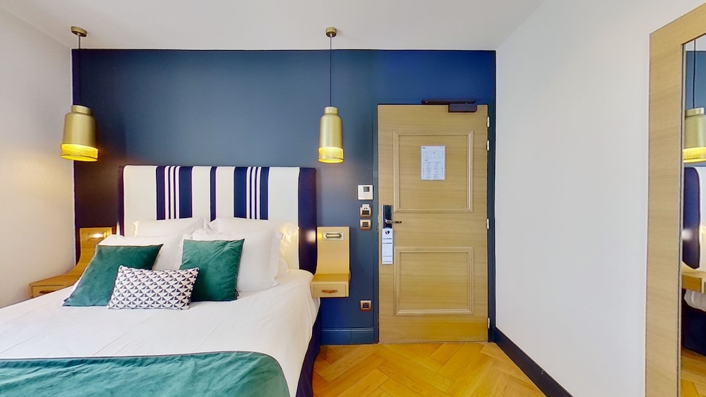 MADISON Saint Jean de Luz - Handwritten Collection 23/74