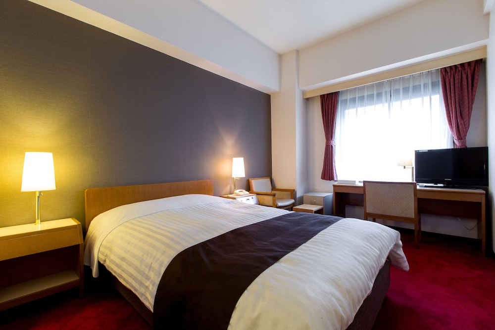 ROOM, DOUBLE BED, SMOKING
