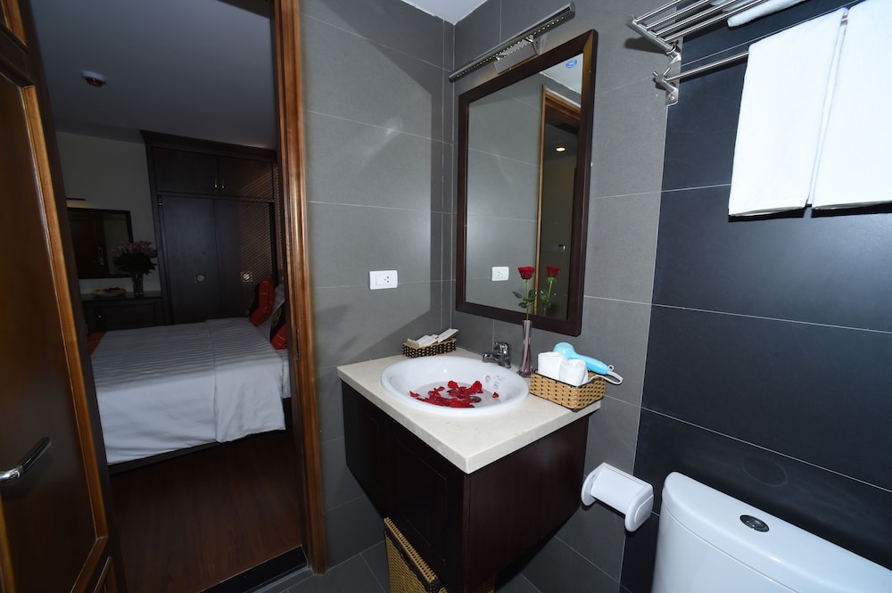 CENTRE POINT HANOI HOTEL 51/62