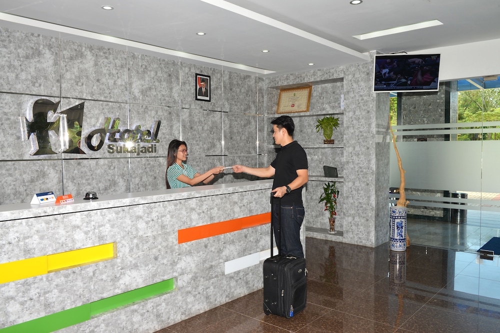 Hotel Fresh One 33/42