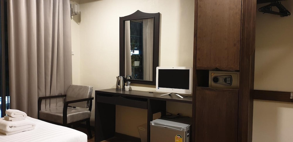 Vinary Hotel Bangkok 24/30