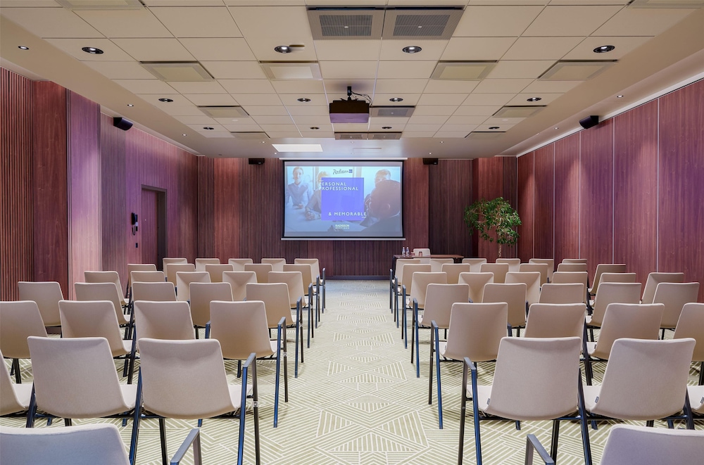 Radisson Blu Hotel Lietuva 70/81