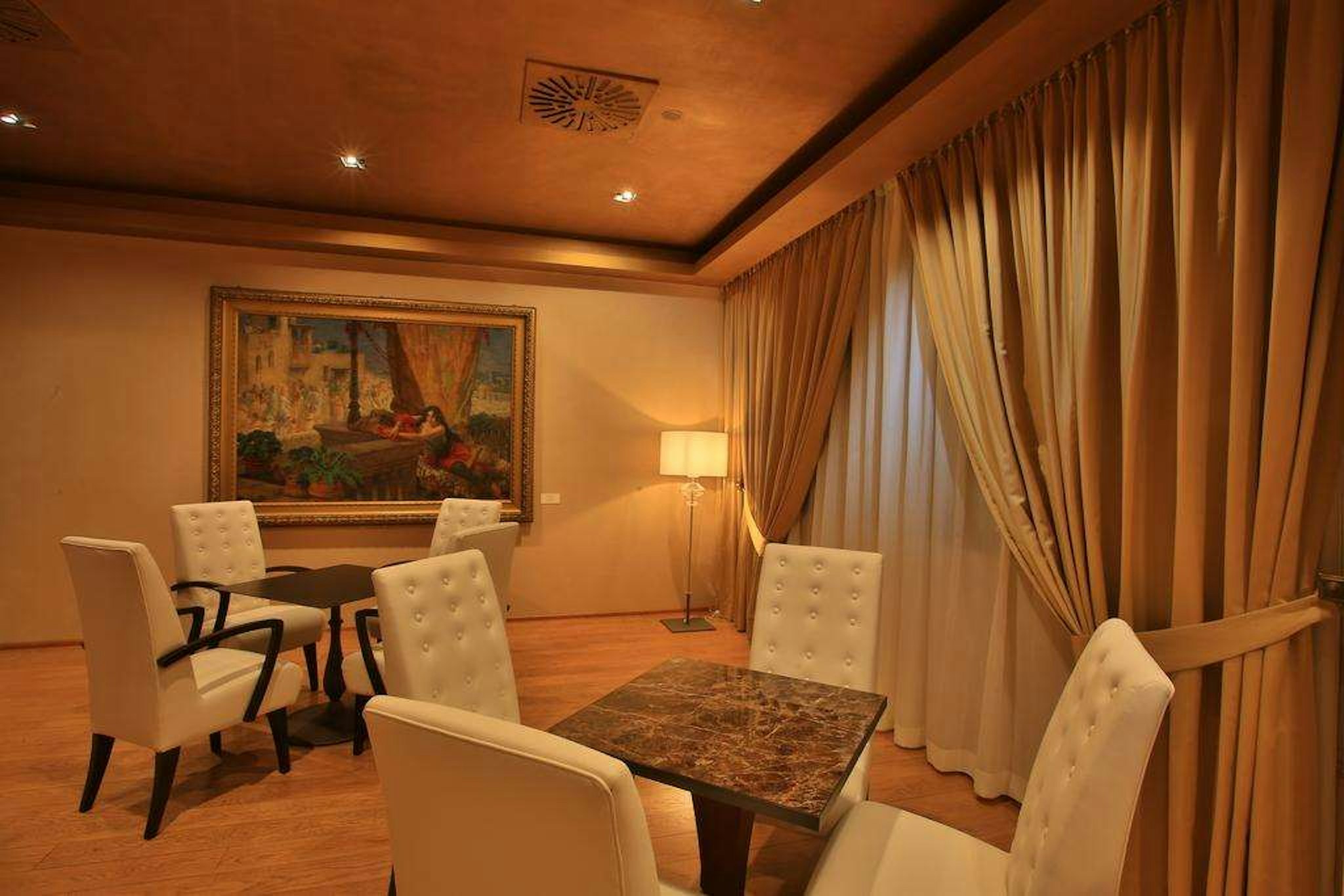 Hotel Rua Frati 48 in San Francesco 39/50