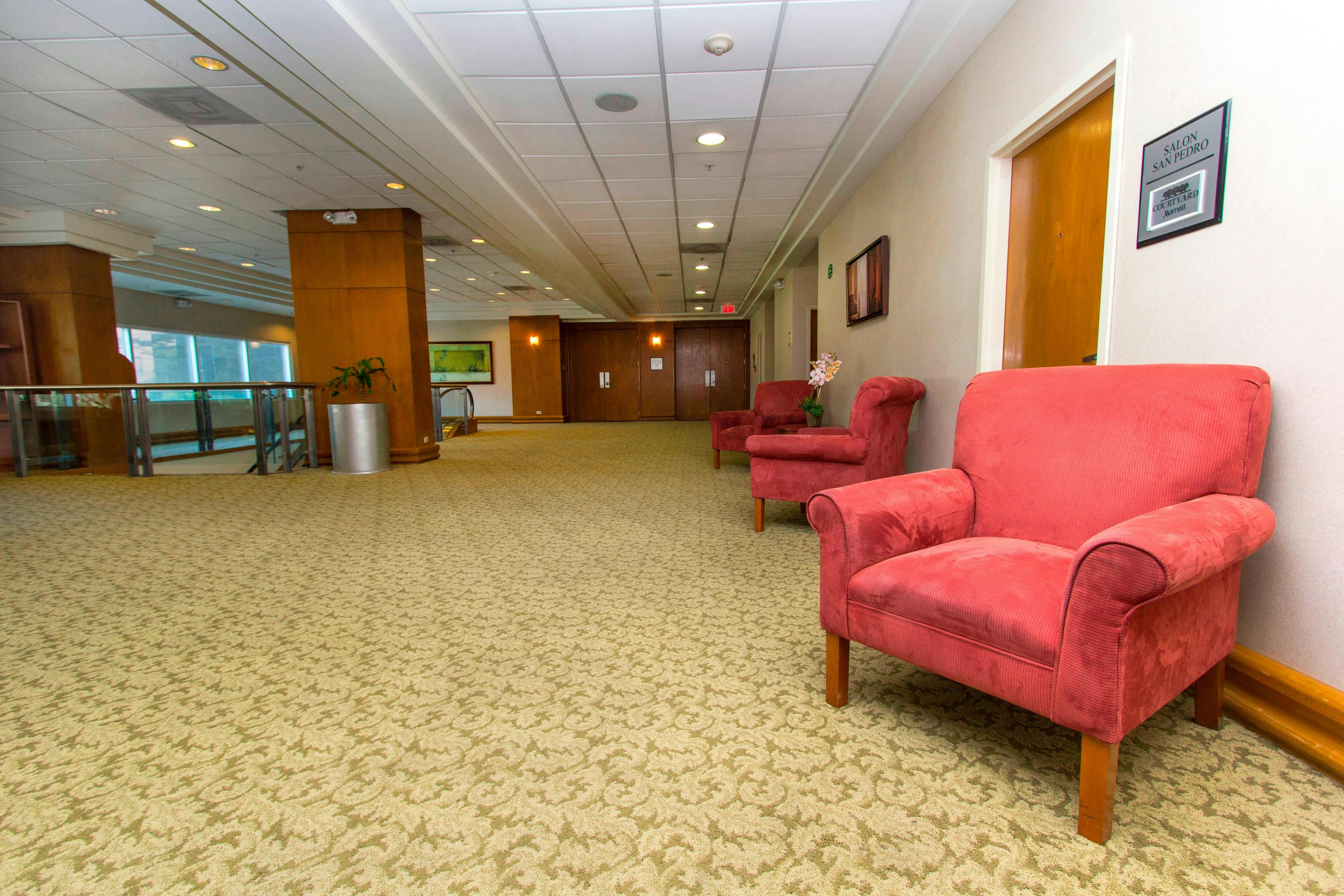 Courtyard by Marriott Monterrey San Jeronimo/Valle 9/23
