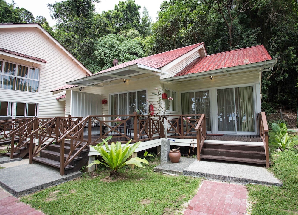 Sutera Sanctuary Lodges at Manukan Island 44/50