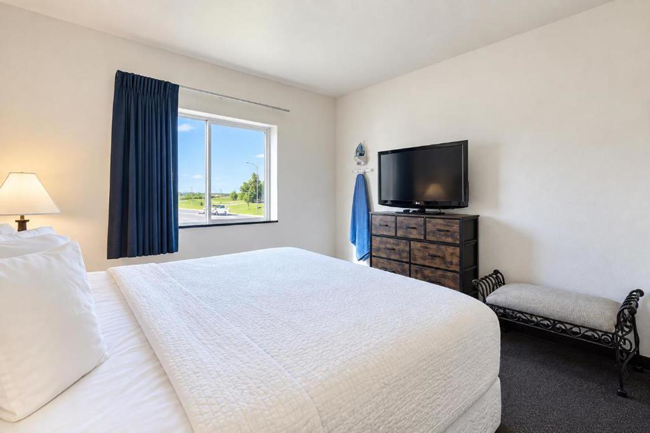 FairBridge Inn & Suites Williston, ND 10/33
